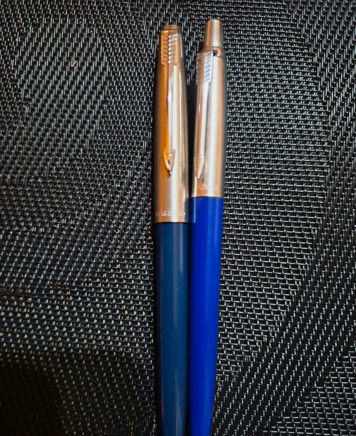 Lot de 2 stylos billes Parker Jotter - Bleu Marine & Bleu Royal