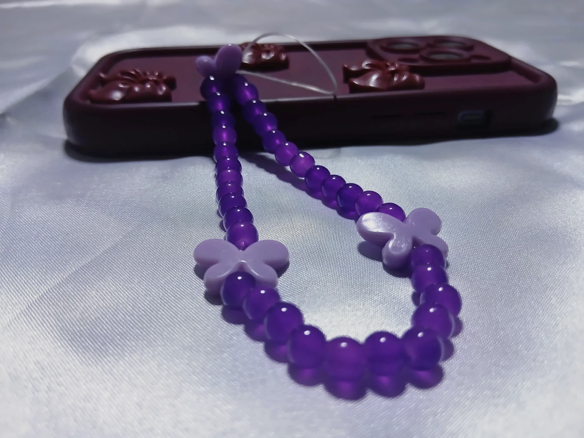 Charme phone tasbih papillon Nour 8