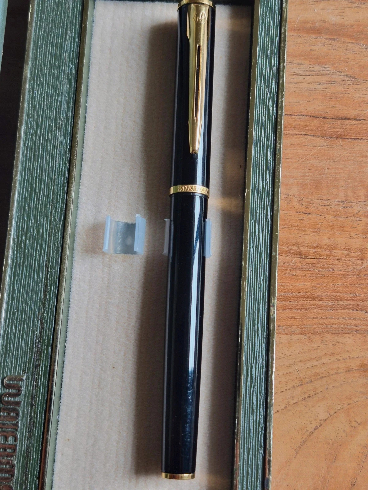 Stylo plume Waterman Gentleman – Laque noire & garnitures dorées – Made in France