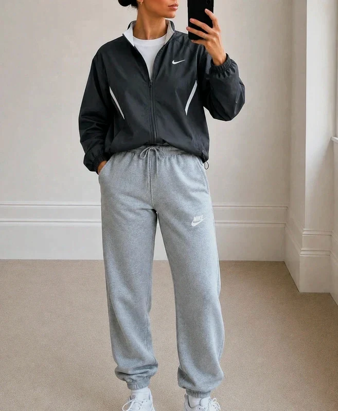 Veste Nike vintage coupe-vent noire et swoosh blanc – Nike – noir – taille S