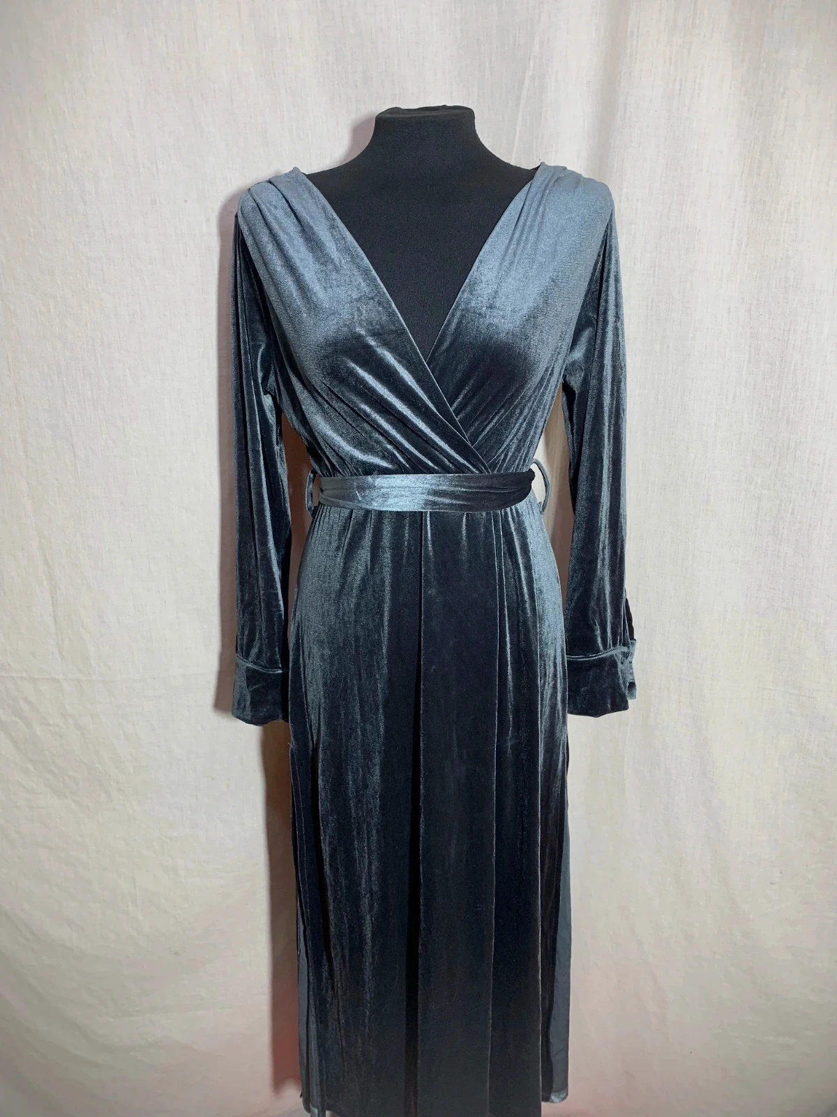 Vestido Largo de Terciopelo Gris Oscuro | Dark Grey Velvet Long Dress | T.U – taille M / 38 / 10