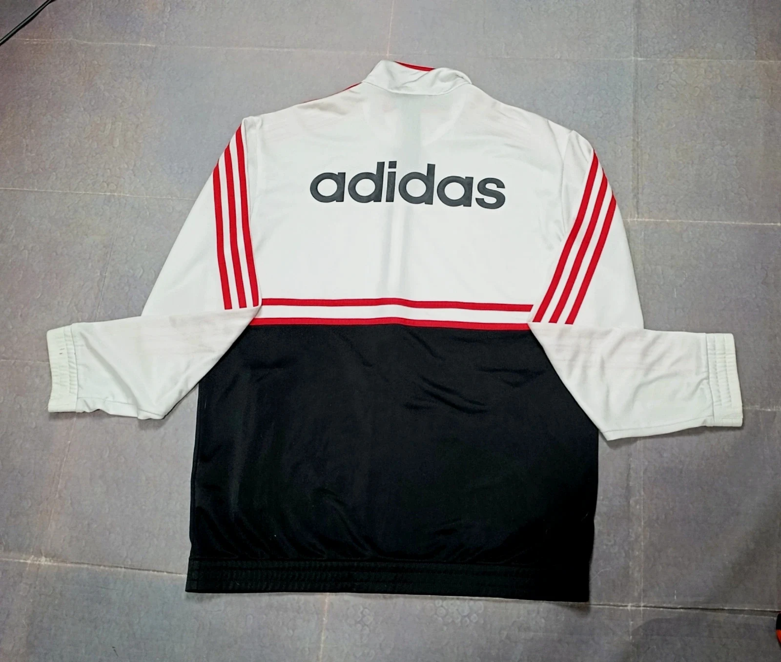 Adidas Track Jacket Vintage retro streetwear – adidas – taille L