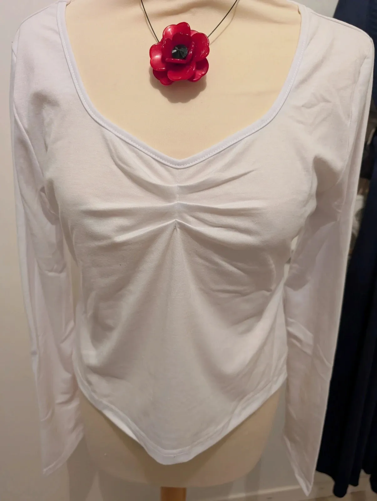 Haut blanc manches longues neuf taille XL – taille XL / 42 / 14 2