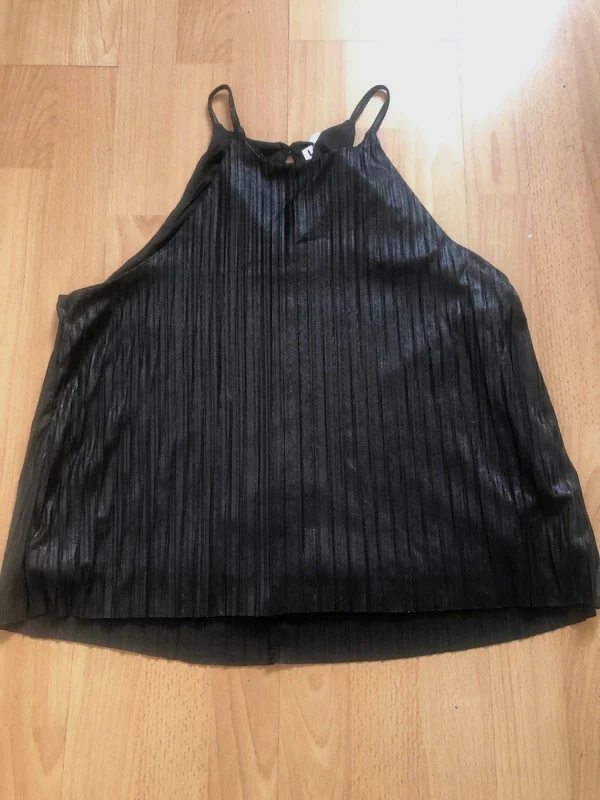 Top Plissé Noir Irisé Lola - Col Américain -