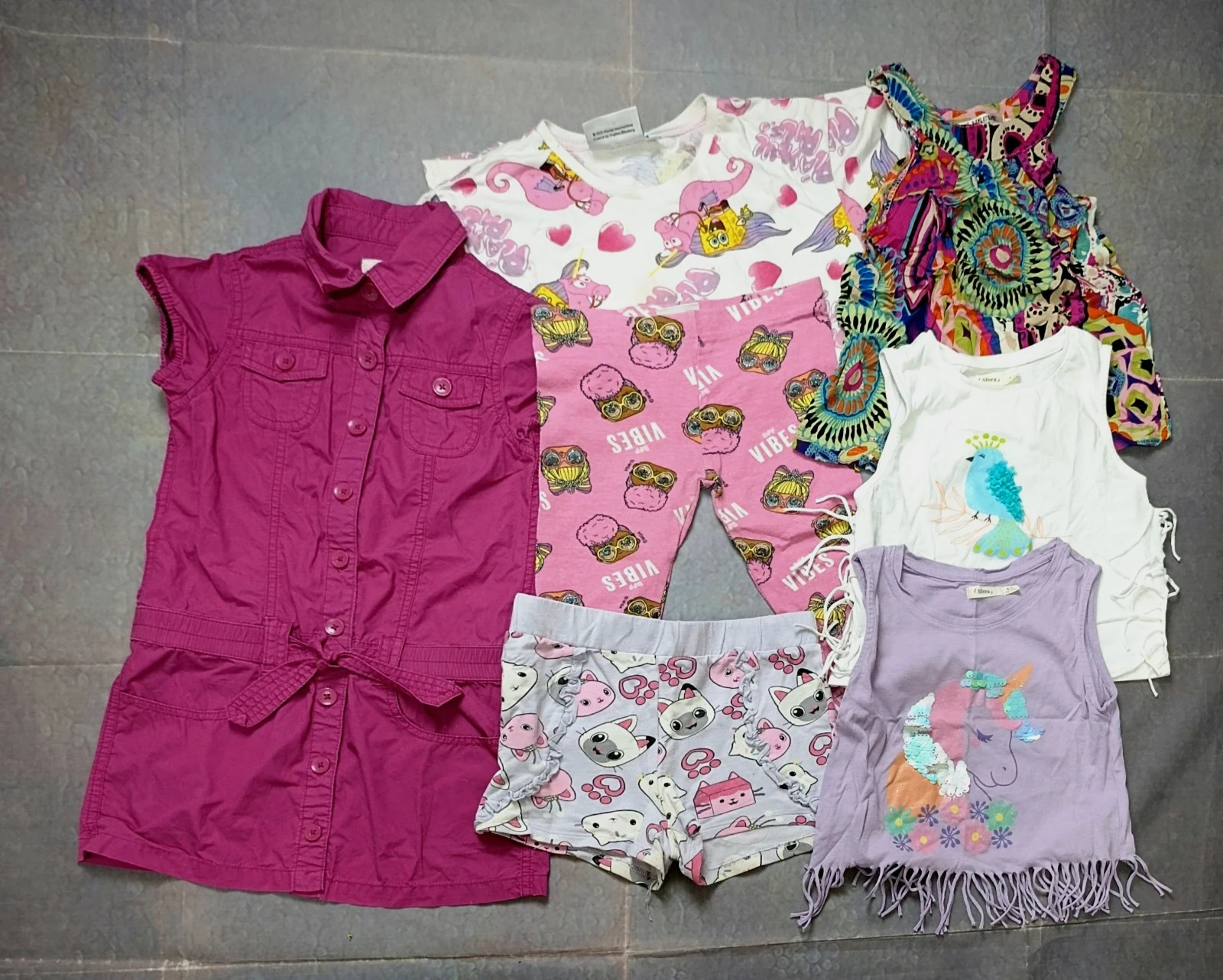 Lote ropa niña de 6/7 años de verano. 7 prendas - Vestidos, Camisetas y Leggings