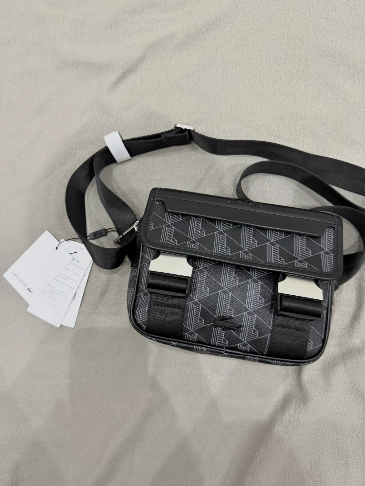 Saccoche lacoste messenger the bag neuf à vendre – Lacoste – taille Taille unique
