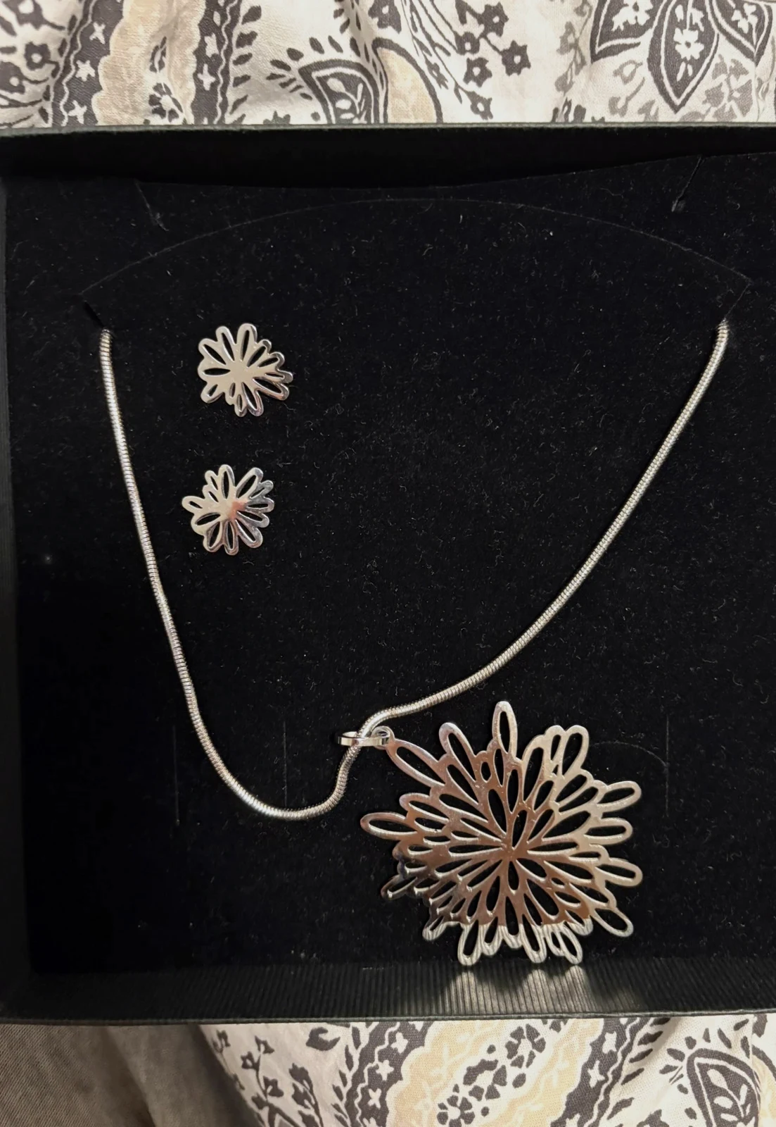 Set Boucle d’oreille et collier – jenny love bijoux