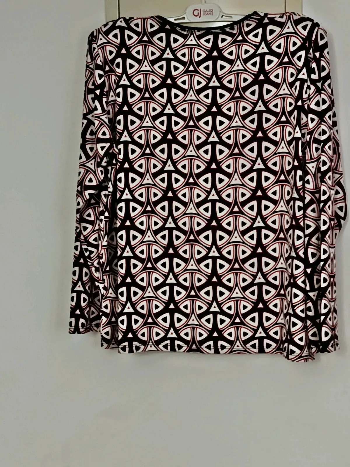 Camiseta dibujos geométricos XL🔥🔥 – fabricado en España – taille XL / 42 / 14 5