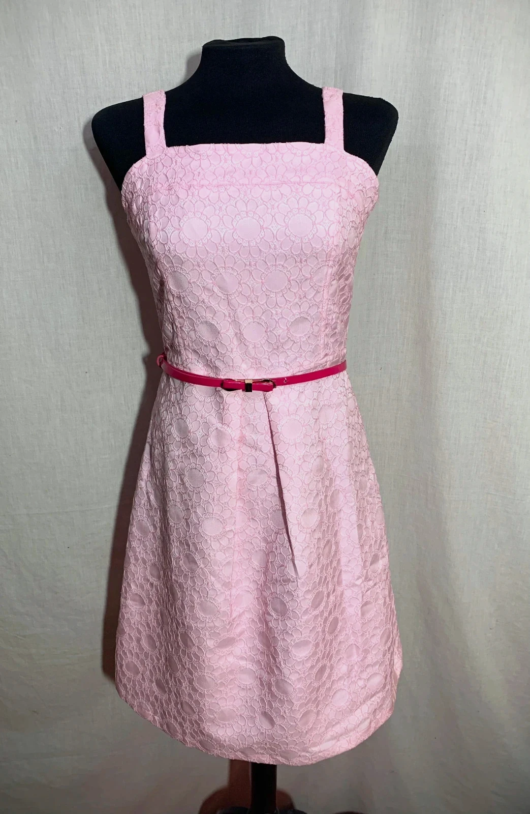 Vestido Fiesta Rosa con Tirantes | Pink Party Dress | Akino Laude