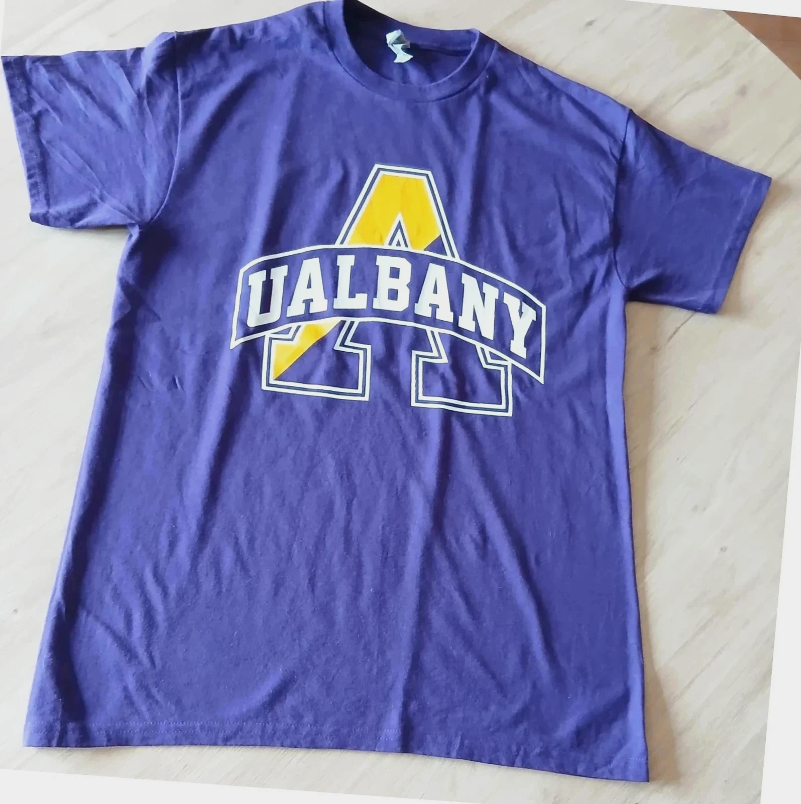 T-shirt University at Albany (UAlbany) officiel Taille M