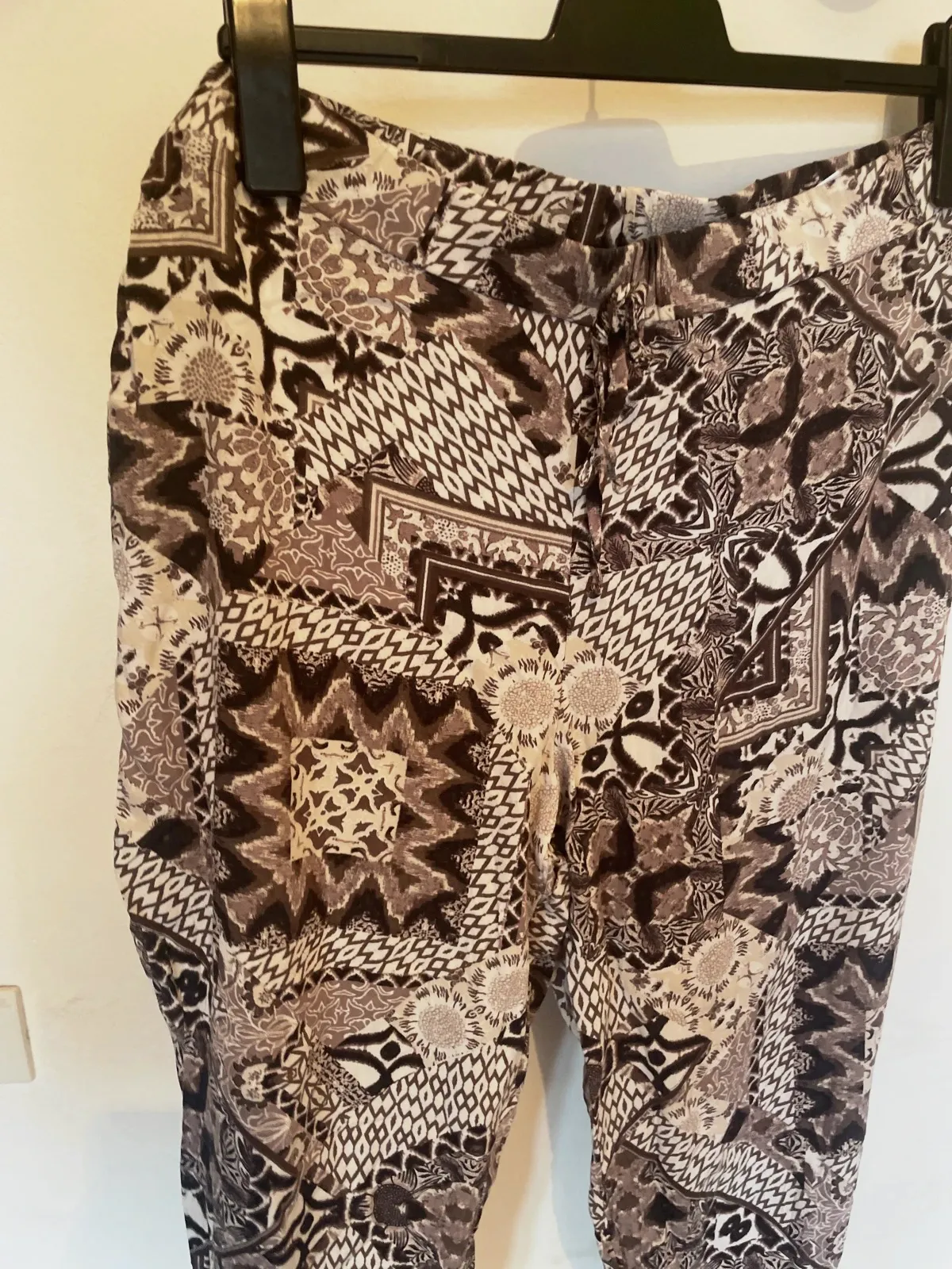 Pantalón fluido estampado geométrico C&A - Talla 46 – C&A – taille XXXL / 46 / 18 4