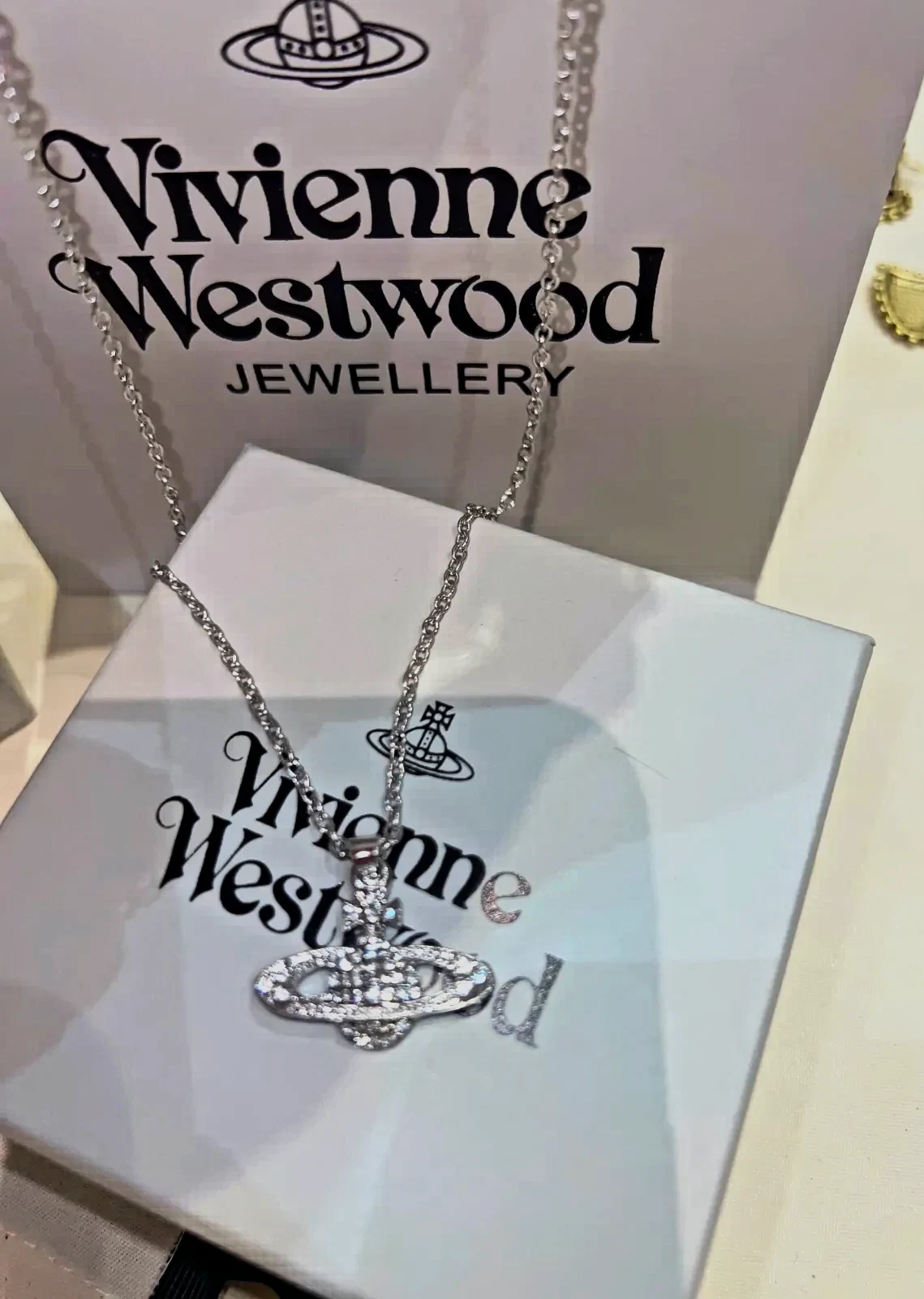 Vivienne Westwood collier pendentif argent