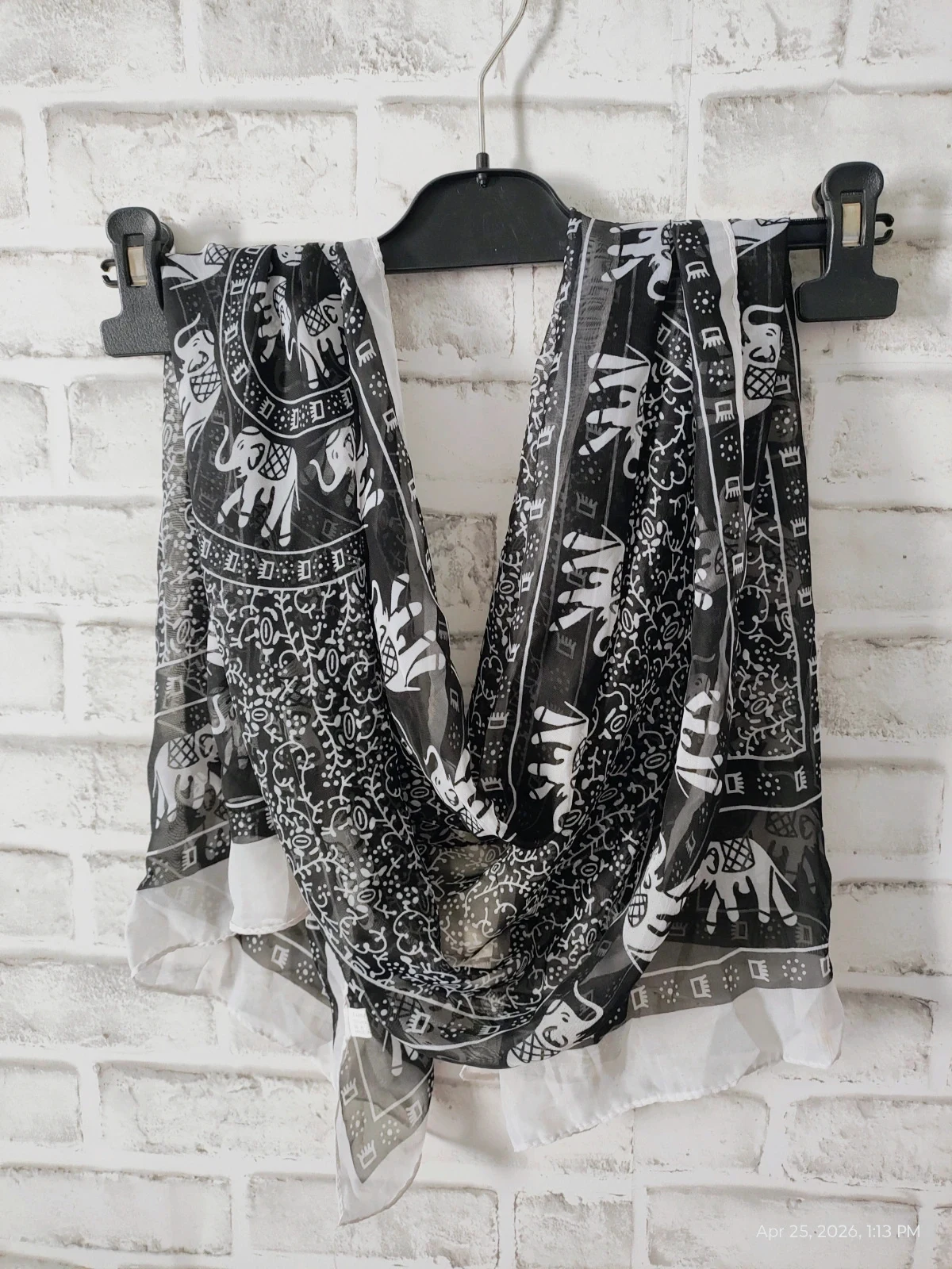 Elephant 🐘 print 🧣
