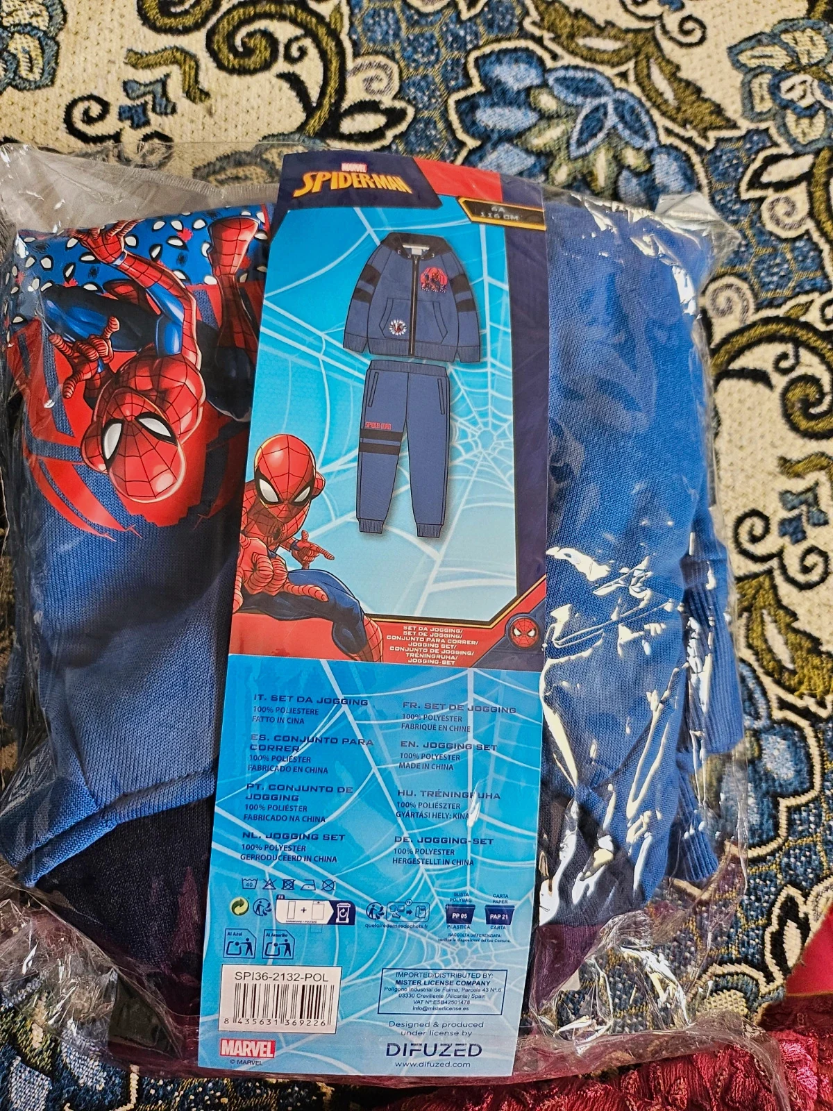 Tracksuits spiderman 6 years