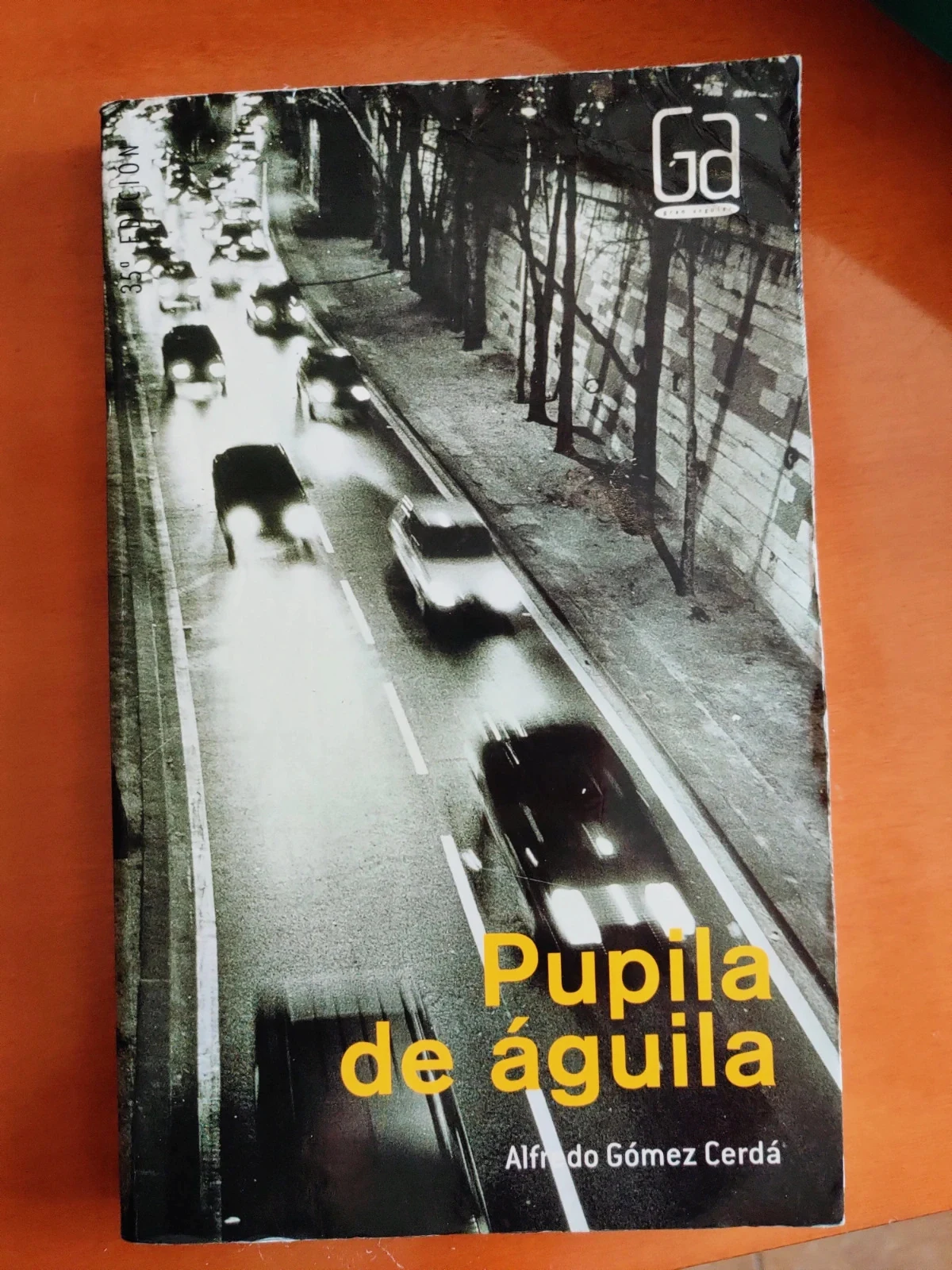 Pupila de águila