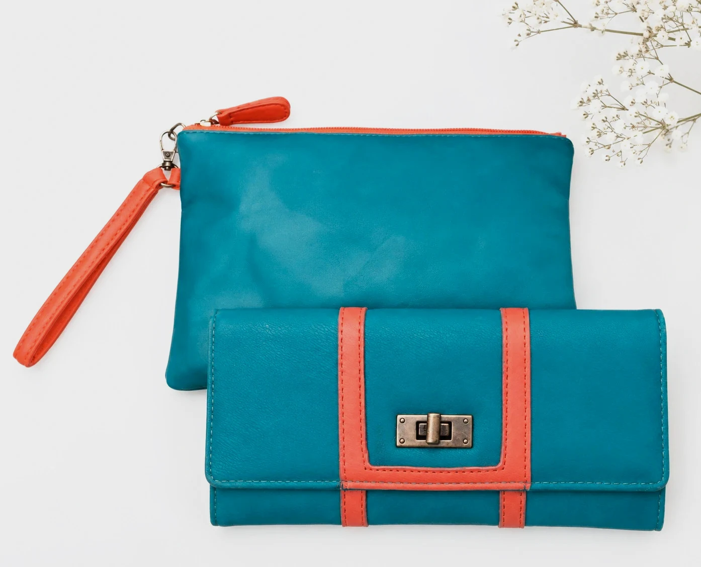 Pack Blanco: Bolso de mano + Cartera a juego | Turquesa y coral | Muy práctico y original