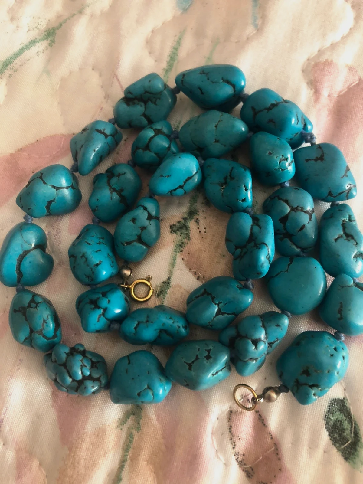 Collar de turquesas auténticas
