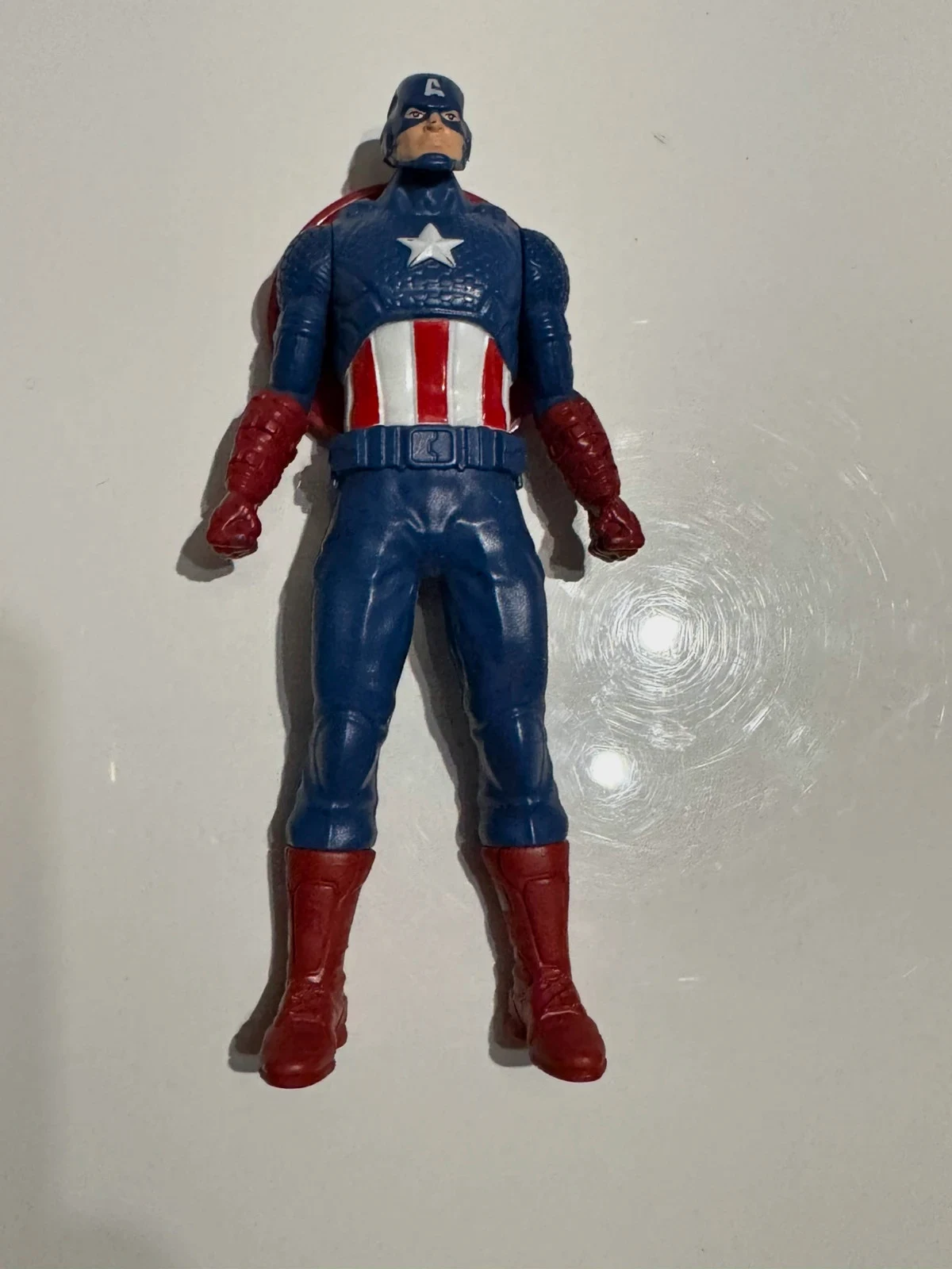 Figurine capitaine America