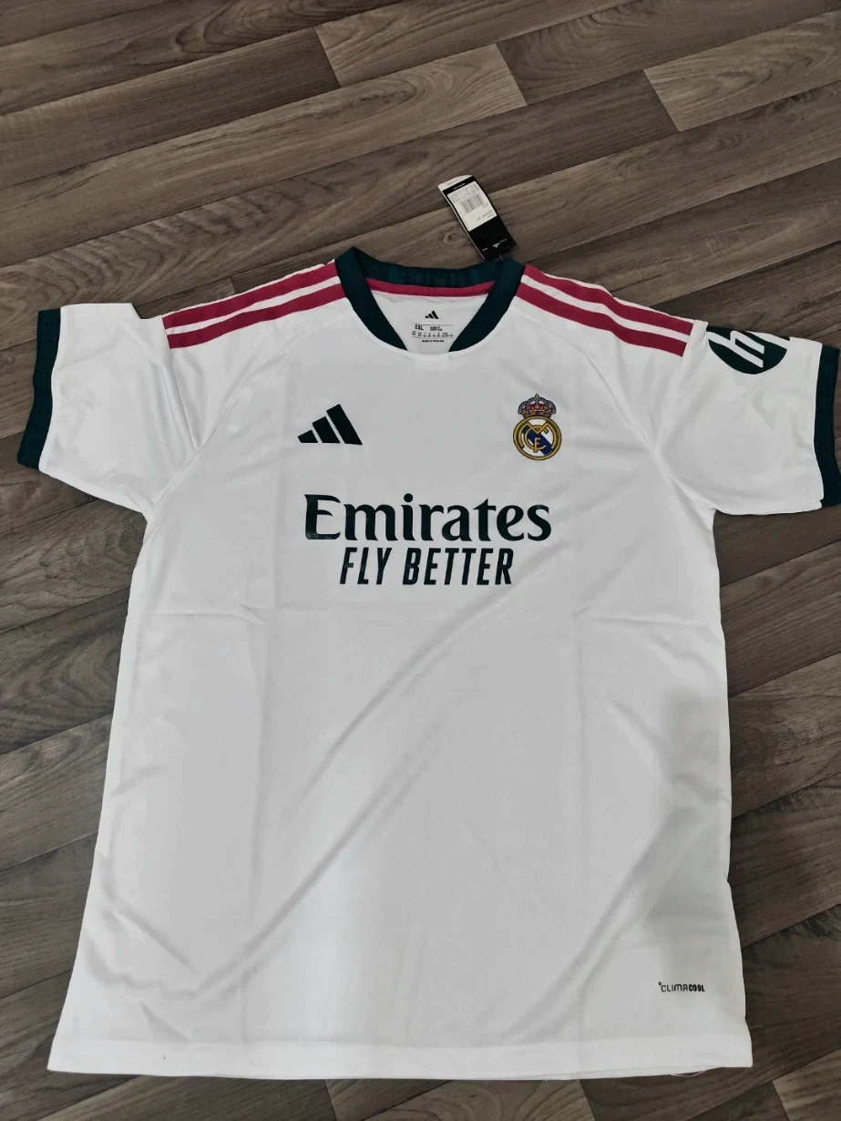 Maillot du réal Madrid – Adidas – taille L