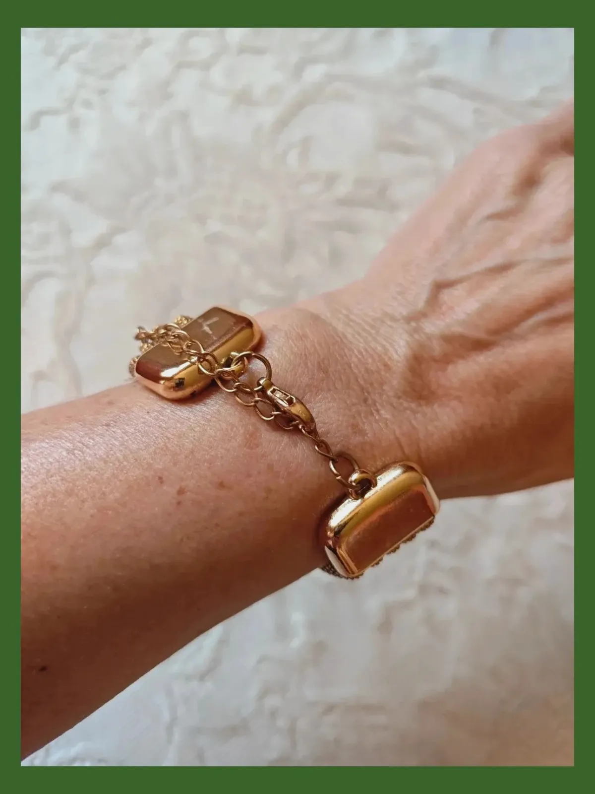 🌺 Pulsera metal dorado con cuatro cadenas redondeadas – Vintage Chic 2