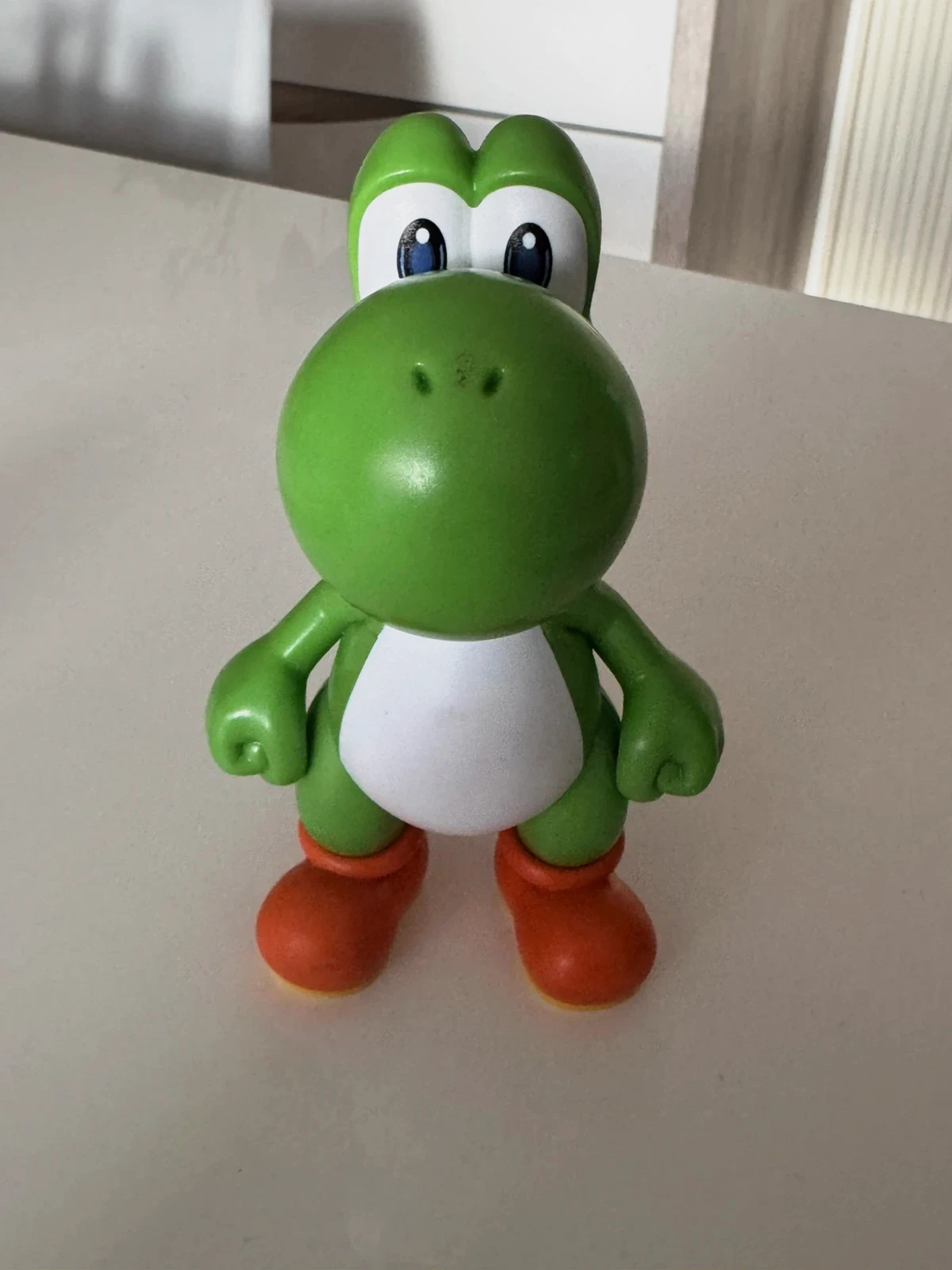 Figurine Yoshi Mario Nintendo 16cm rigide