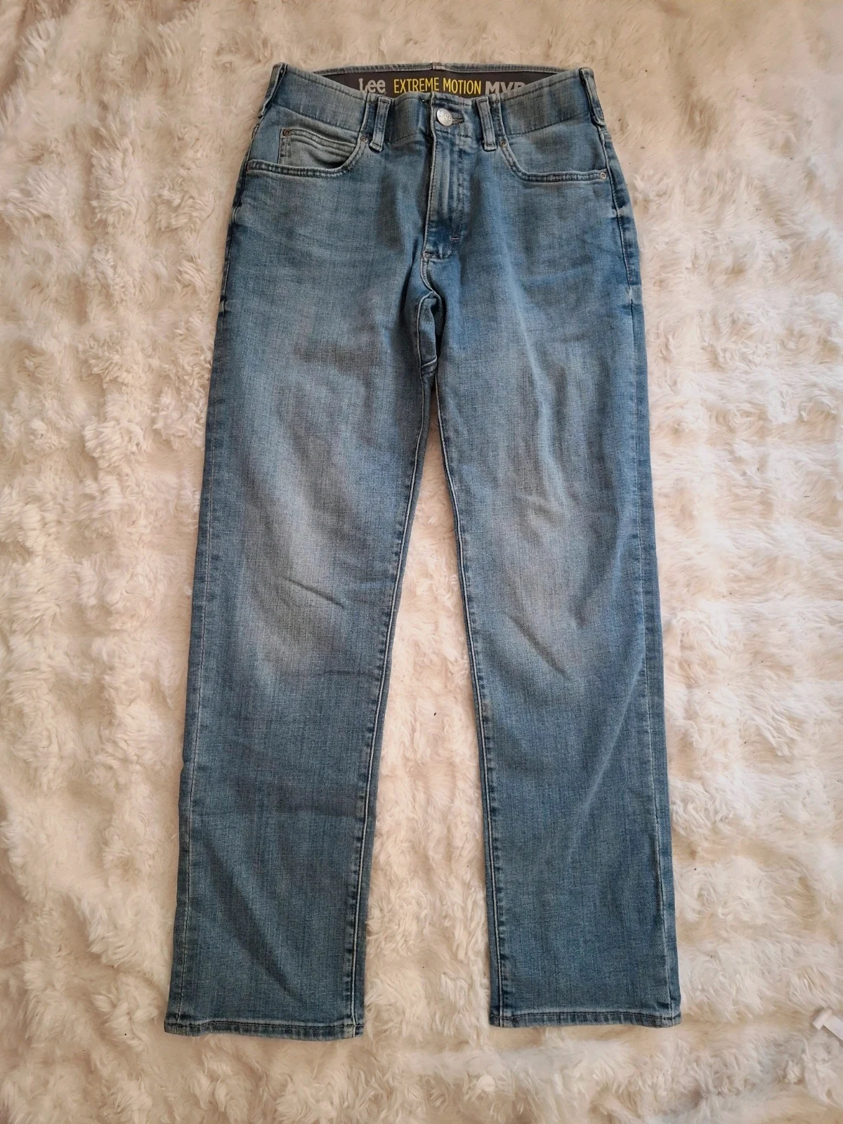 Jean Lee Extreme Motion MVP straight fit délavé taille W29 L30