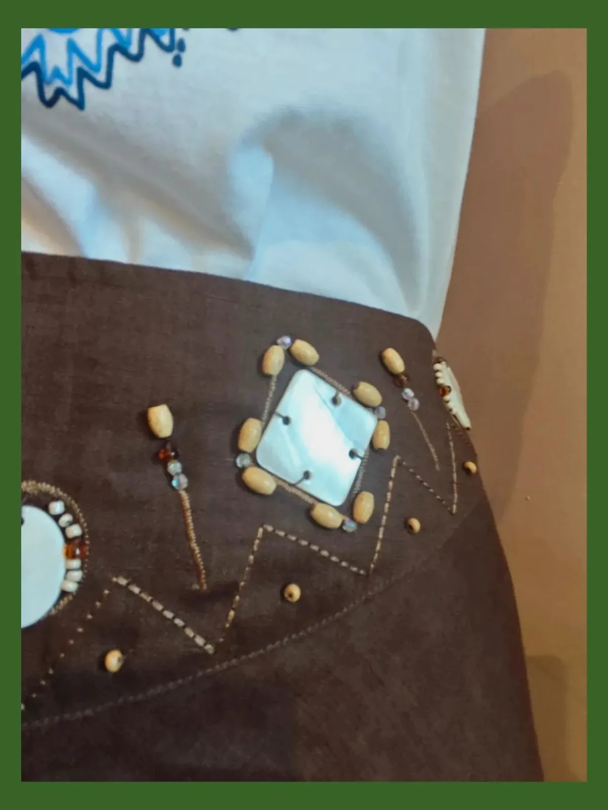🌺 Elegante falda de lino y ramio marrón con piezas de madera y nácar en cintura – KY creation – taille L / 40 / 12 5