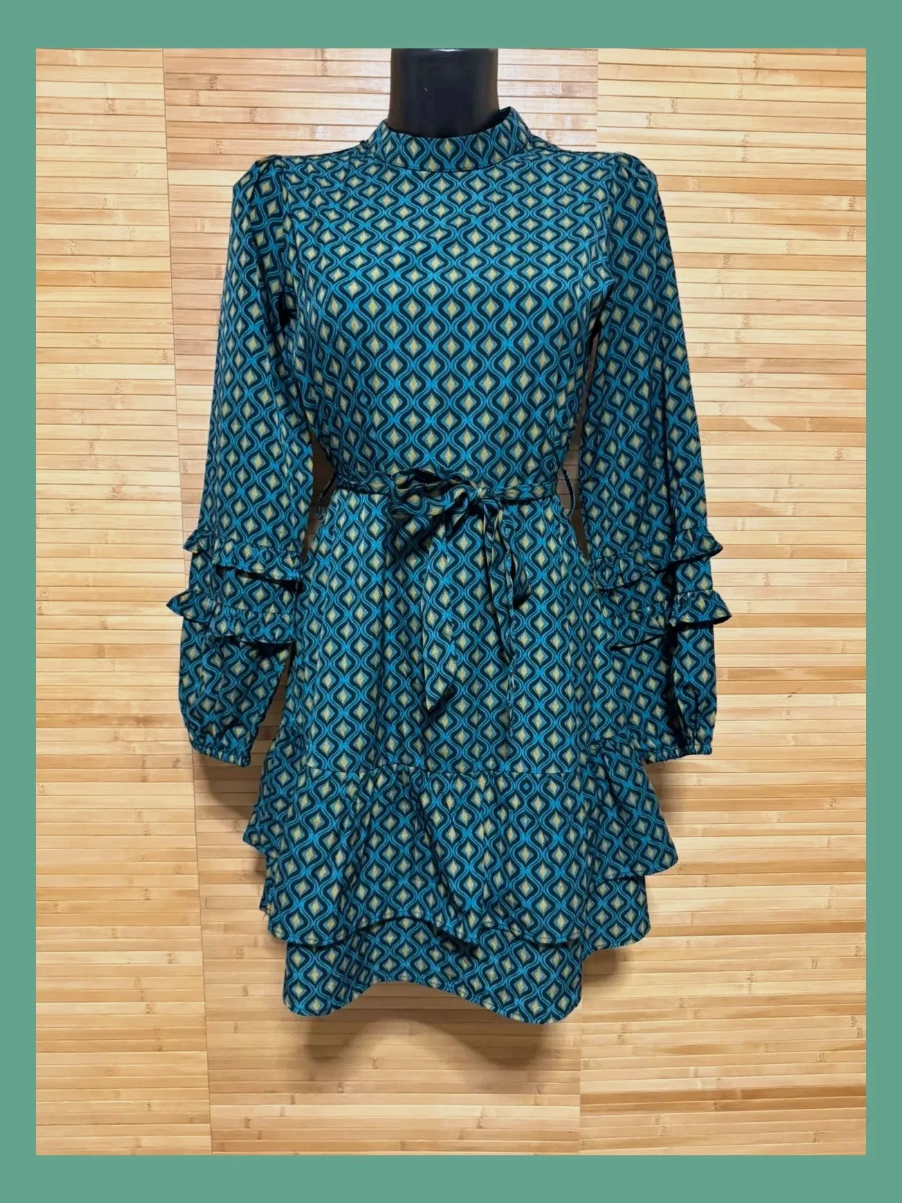 Divino vestido marca Lofty Manner , talla XS 😍