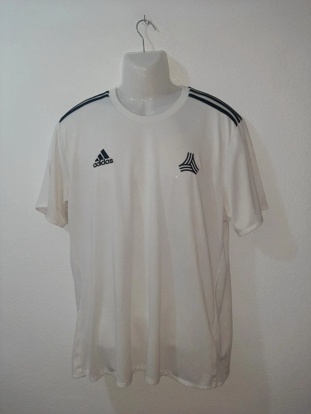 Camiseta Adidas – adidas – taille XL