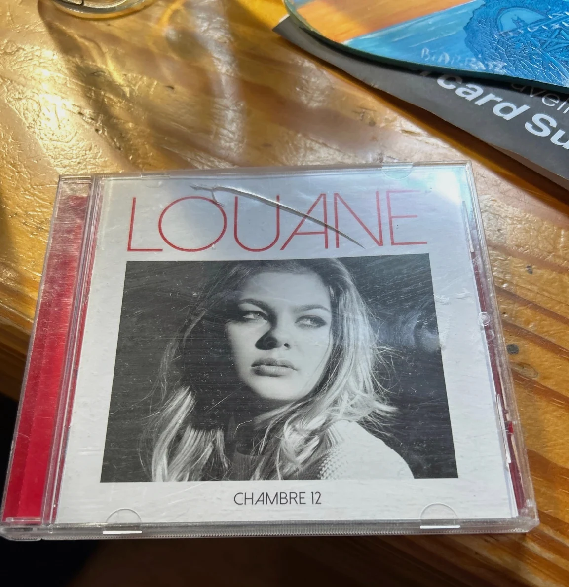 Cd Louane -Chambre 12 satisfaisant
