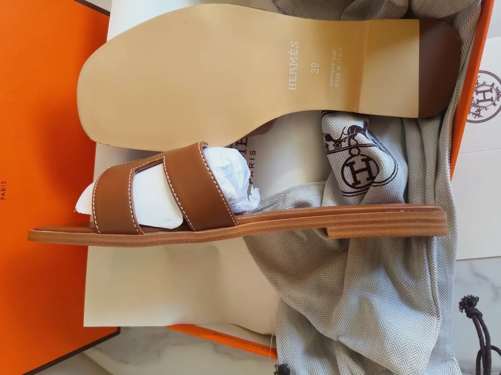 Chaussures Hermès cuir blanc – Hermès – blanc 3