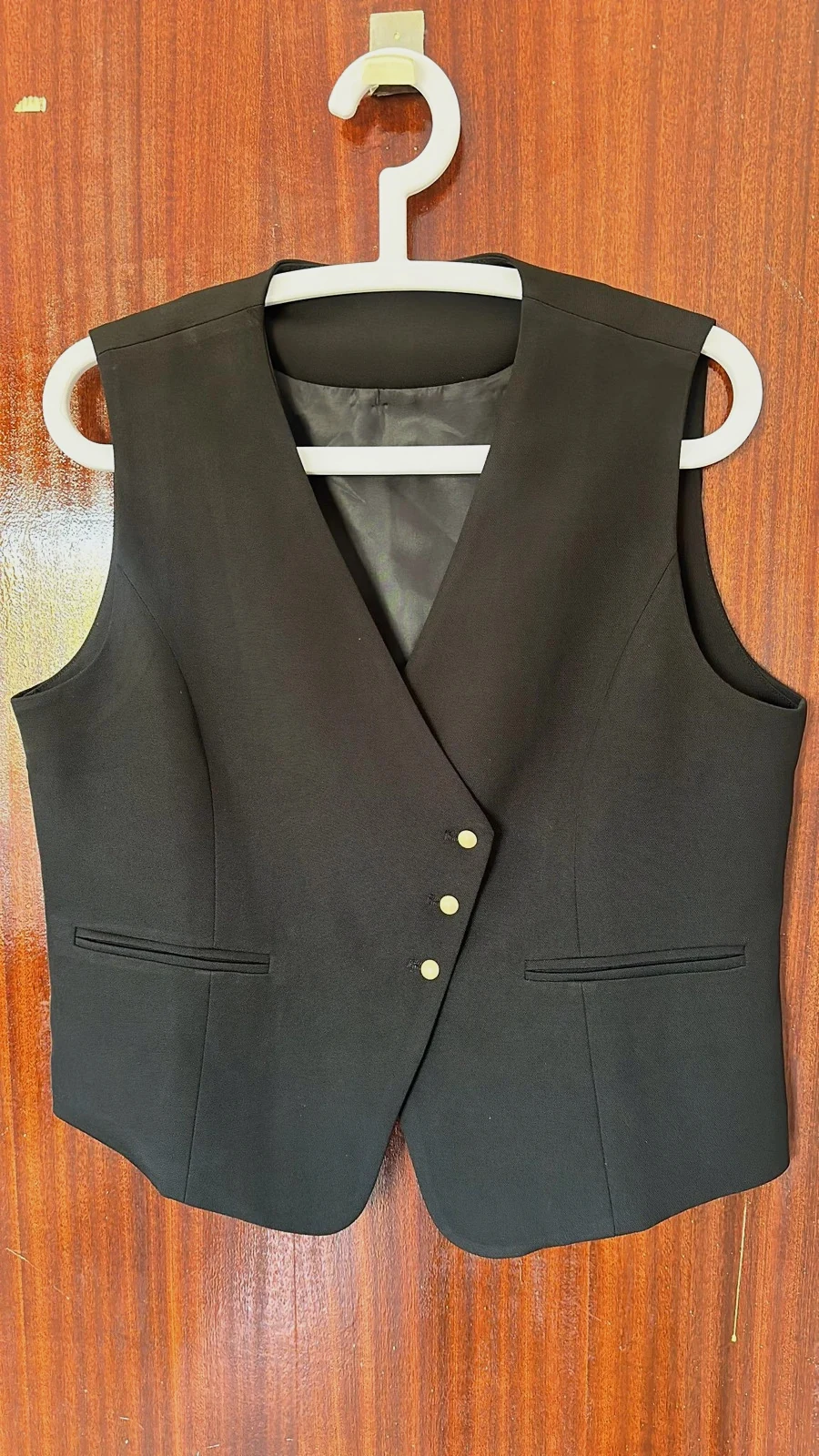 Chaleco traje color negro muy elegante talla L – taille L / 40 / 12