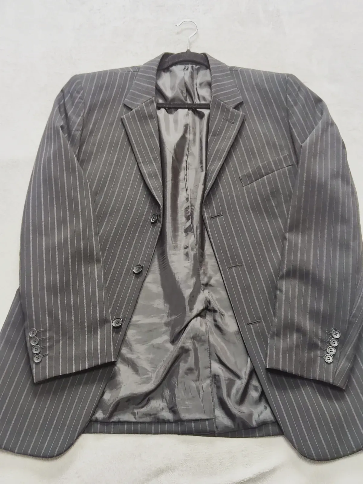 Costume 2 pièces homme (veste + pantalon) noir / gris foncé rayé - Taille L - Ve – Urban Kiabi – taille L 6