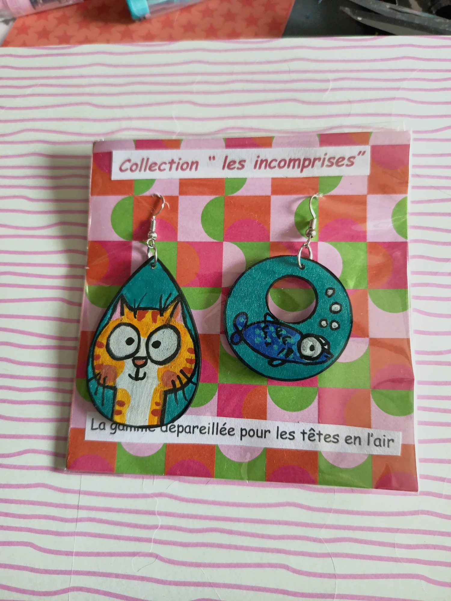 Boucle d'oreille collection" les incomprises" 
