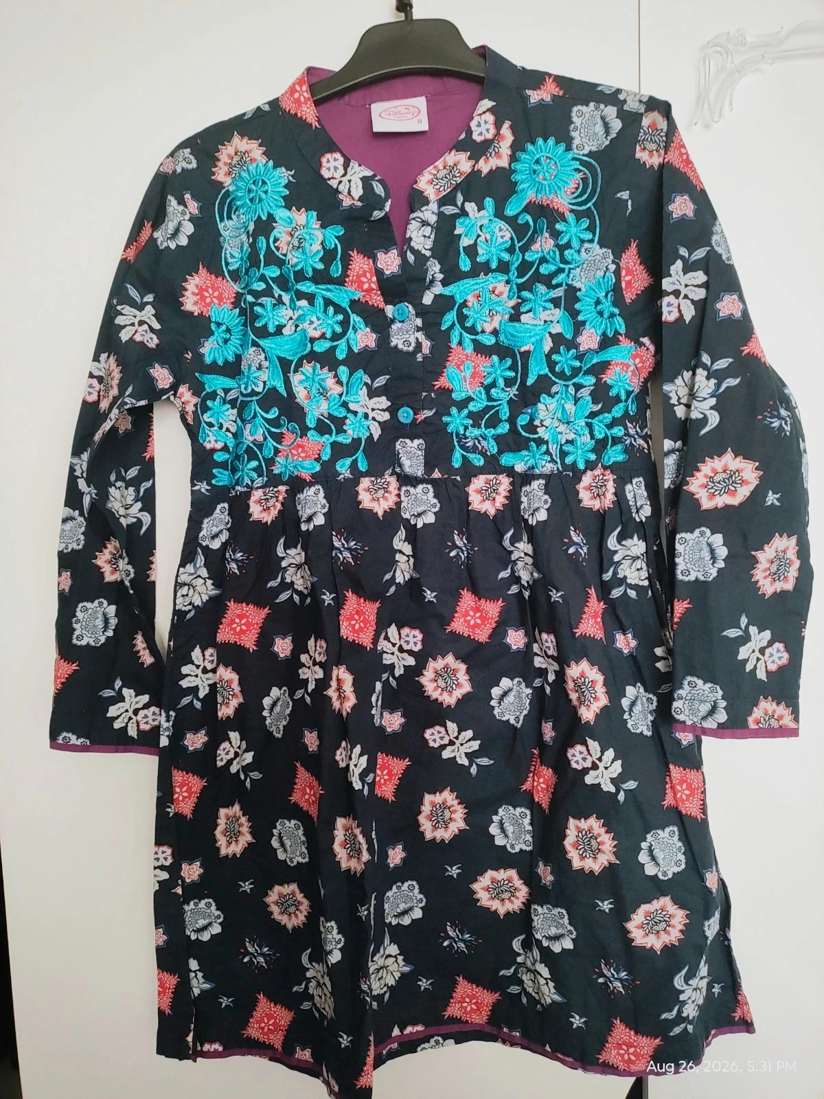 Disney embroidery blouse cotton 8 years