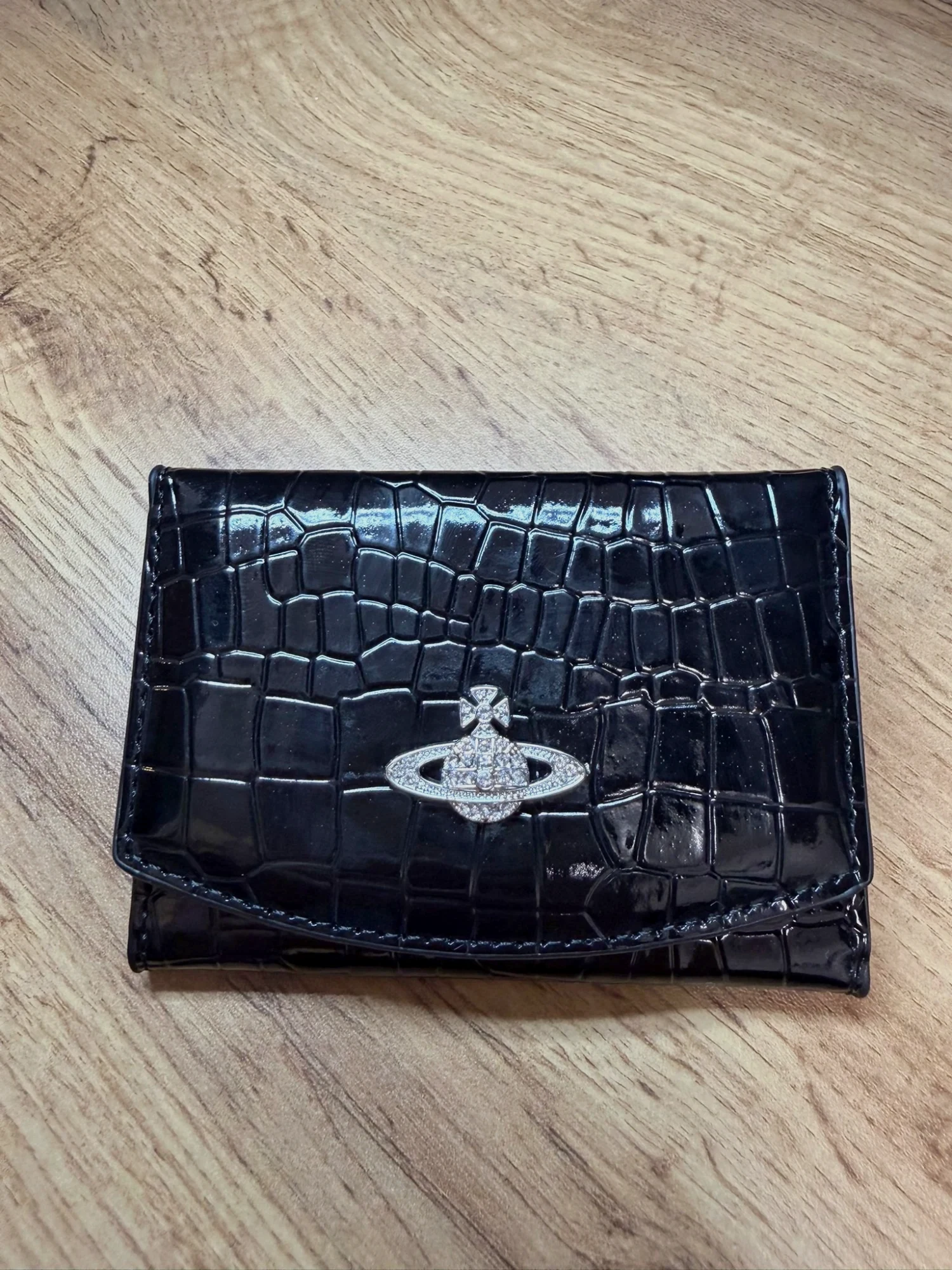Portefeuille Vivienne Westwood effet crocodile noir
