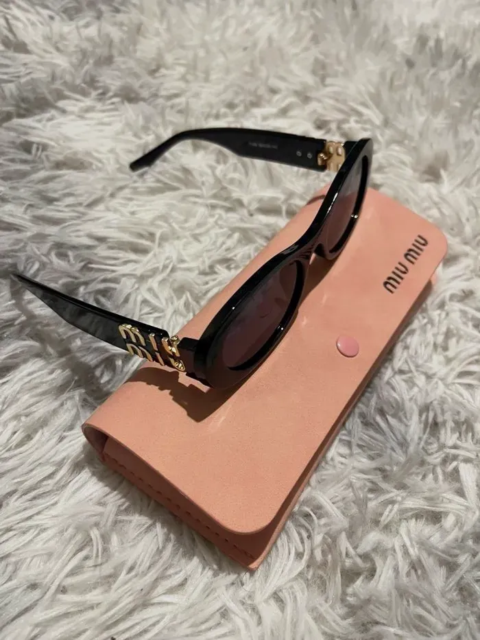 Lunettes de soleil Miu Miu noires – Miu Miu – taille Taille unique 4