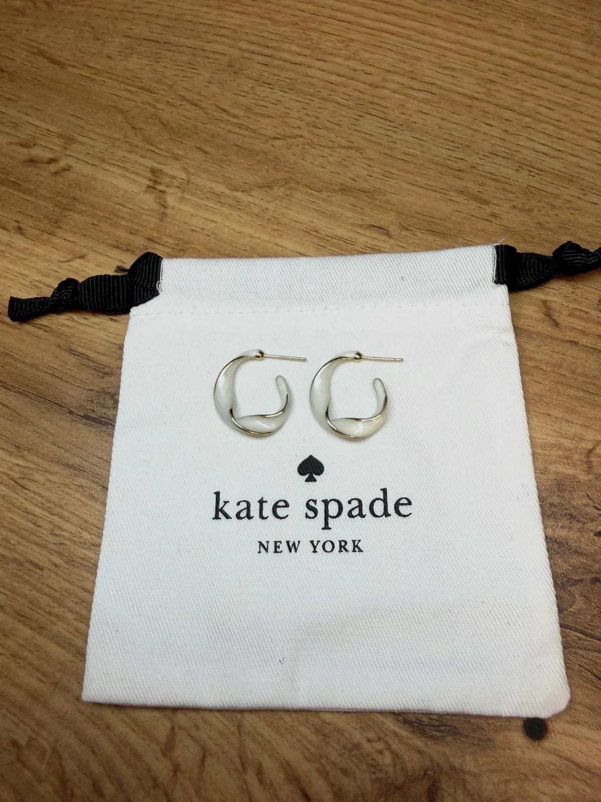 Boucles d'oreilles créoles Kate Spade