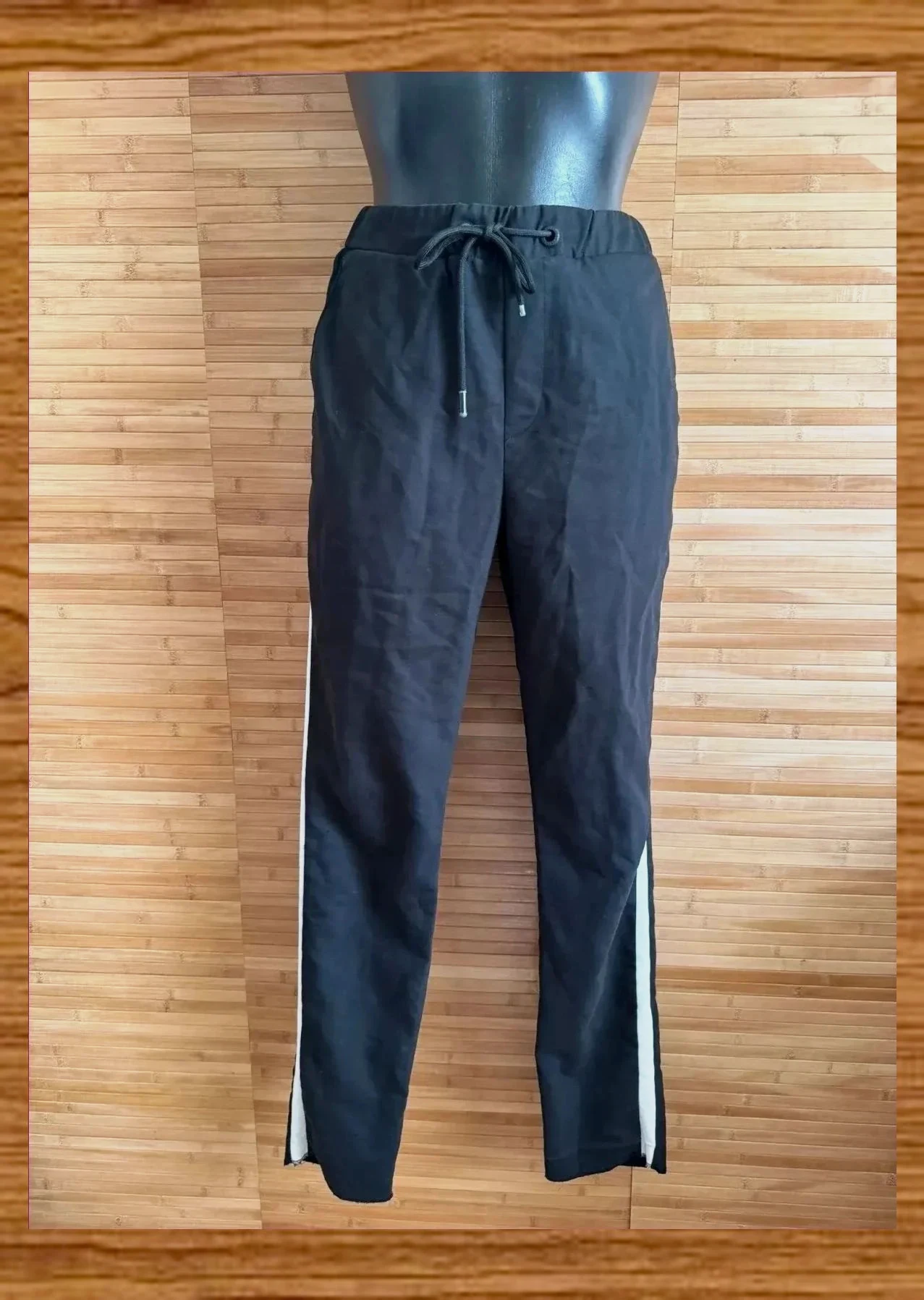 Pantalones bicolor marca Distrikt Nøreebro , talla S , elástico 😍