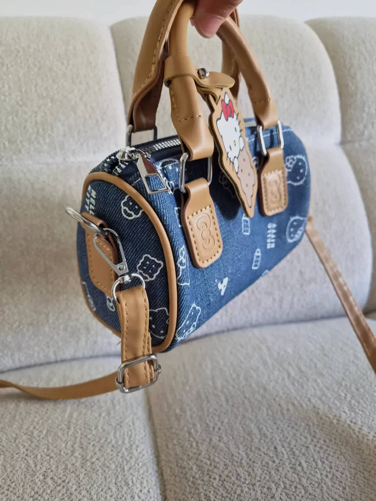 Sac Hello Kitty en denim – Bandoulière – Très bon état – Hello kitty – bleu 7