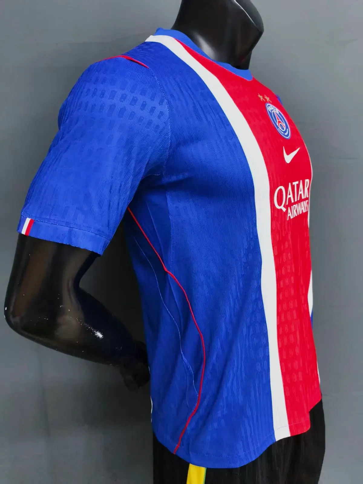 Paris-Saint-Germain 2026/2027 ⭐ ⭐ – Nike – taille S 2