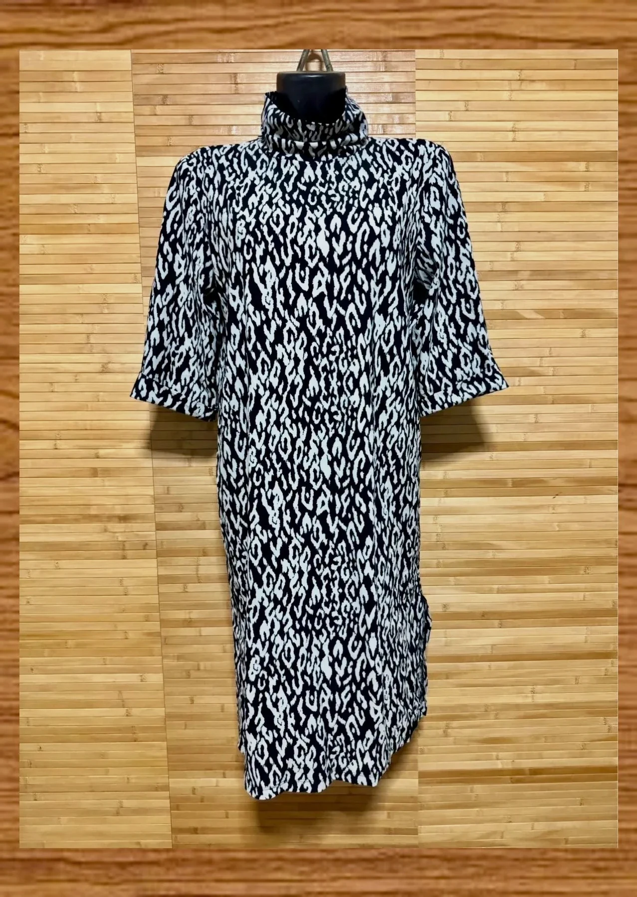 Divino vestido estampado animal print de marca Penn&Ink , talla 40 , elástico 😍 – Penn&Ink – taille L / 40 / 12