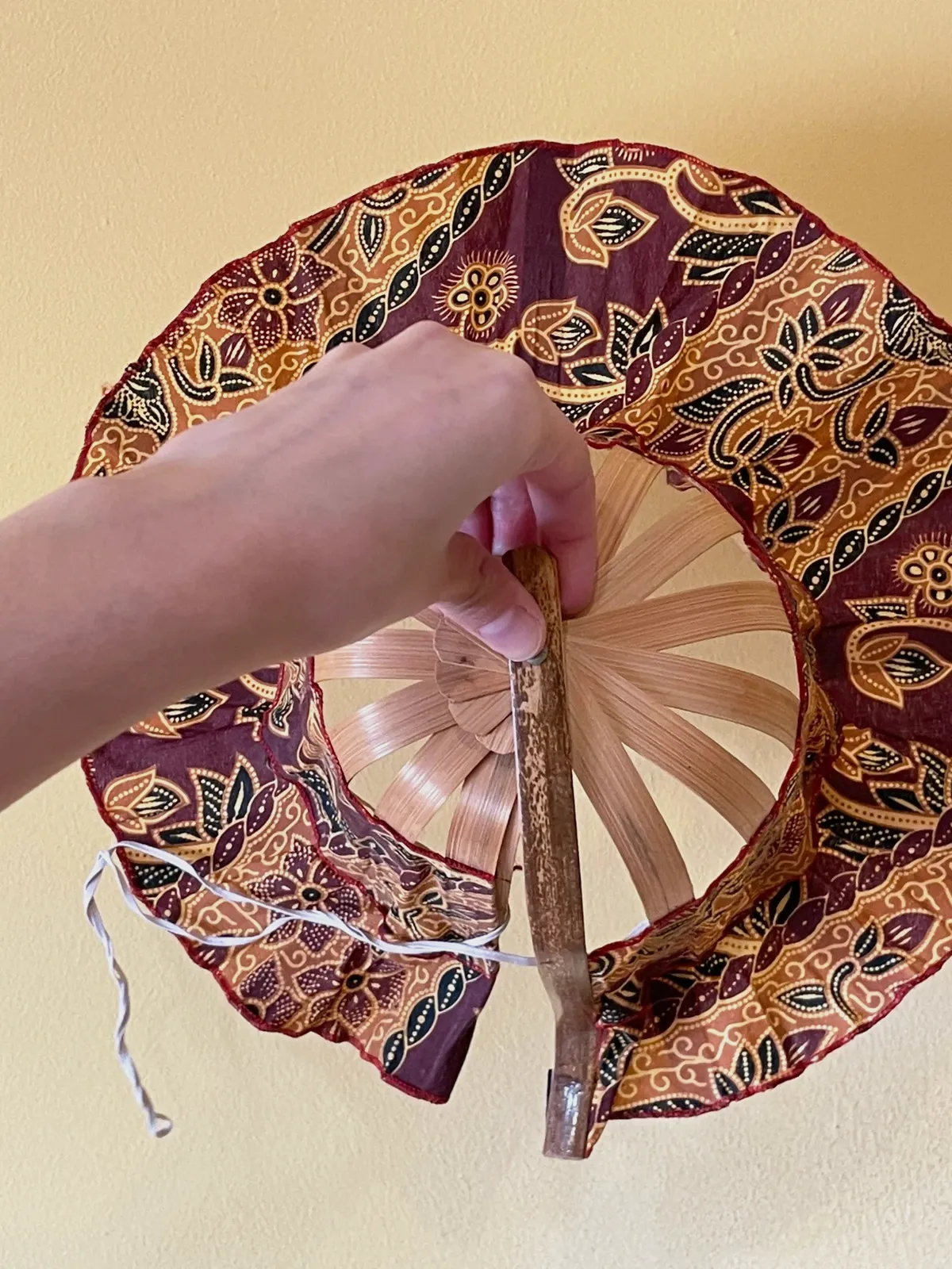 Pack Accesorios Curiosos: Sombrero-Abanico y Gorro Fez – taille Taille unique 5