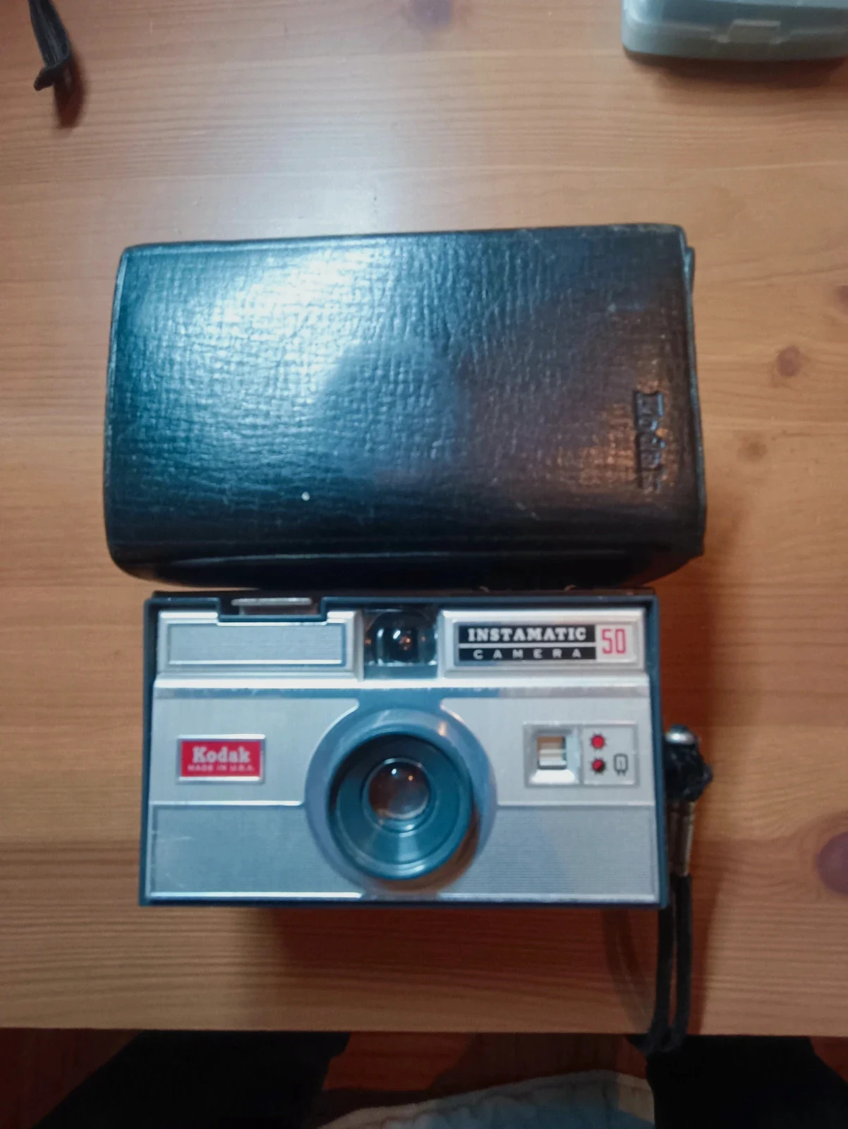 Appareil photo Kodak instamatic 50 avec pochette d' origine