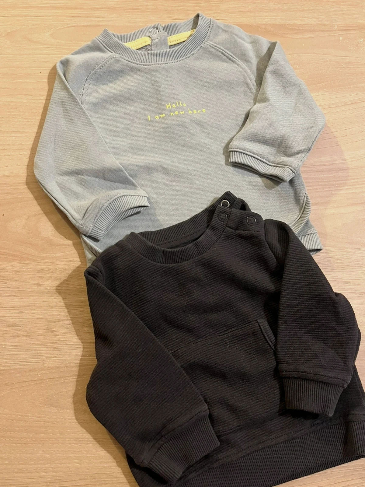 pull garçons – Kiabi – taille 1-3 mois / 56 cm