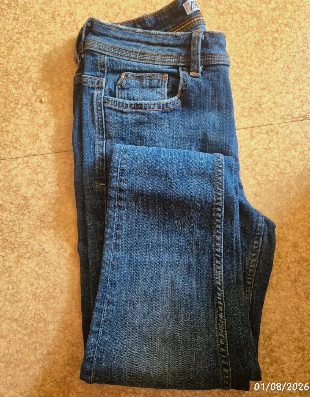Jeans zara taille 36 - occasion comme neuf
