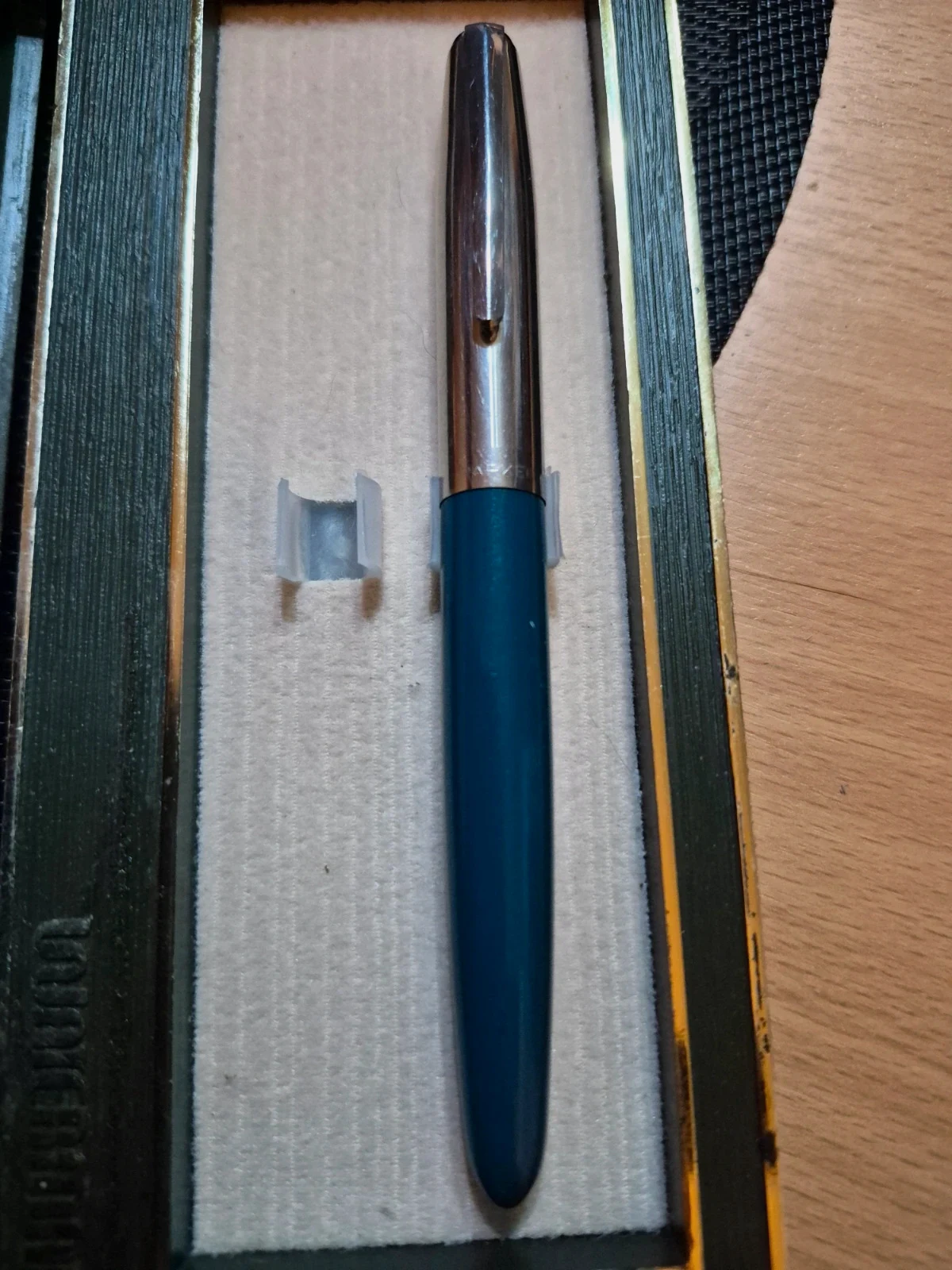 Stylo plume vintage Parker 21 Mk1 Corps bleu marine Capuchon Lustraloy Années 40/50
