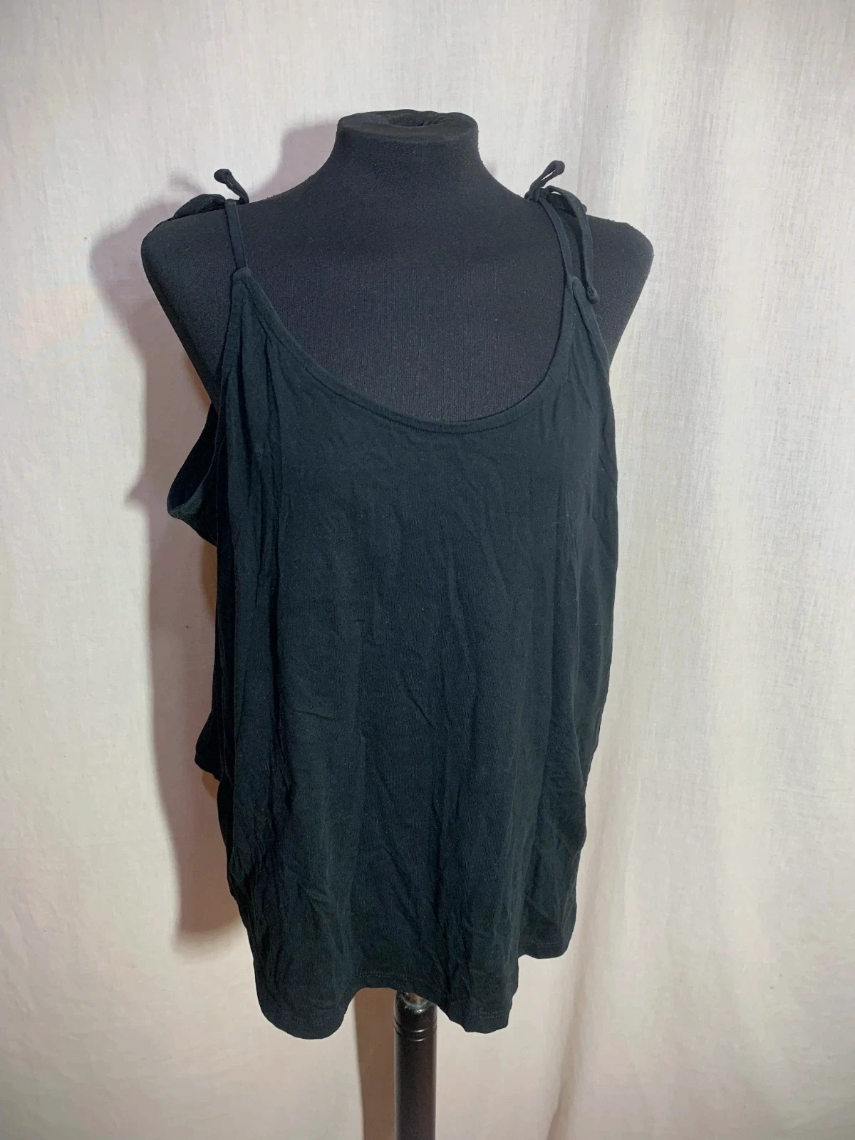 Camiseta de Tirantes Negra | Black Tank Top | Inextenso – taille XXL / 44 / 16