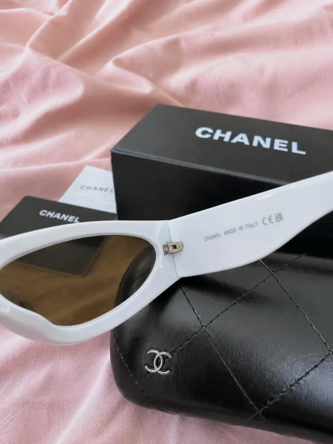 Lunettes de soleil Chanel – Chanel – taille Taille unique 4