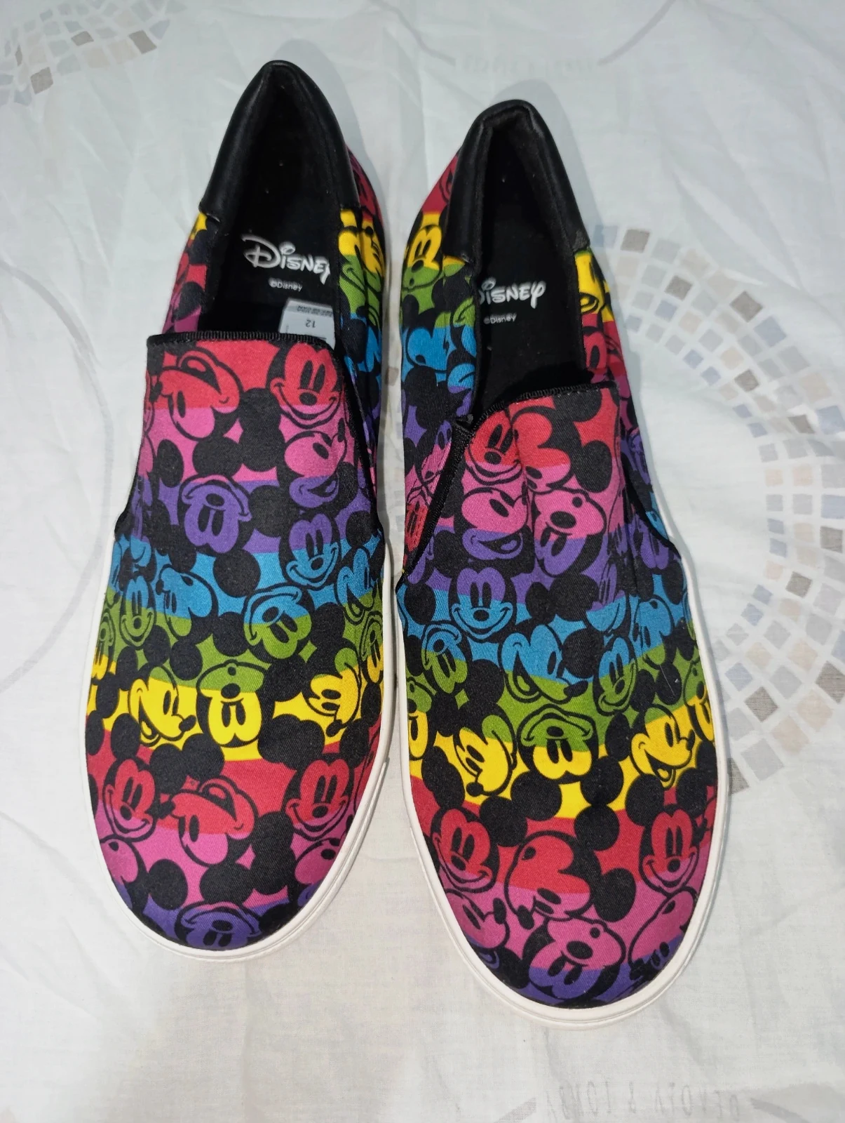 Zapatillas Slip On Torrid & Disney talla 44.5 EUR/12 USA